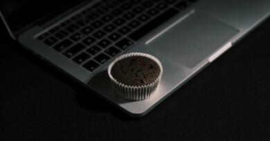 Cake and casino på nett: En oppskrift på en morsom kveld