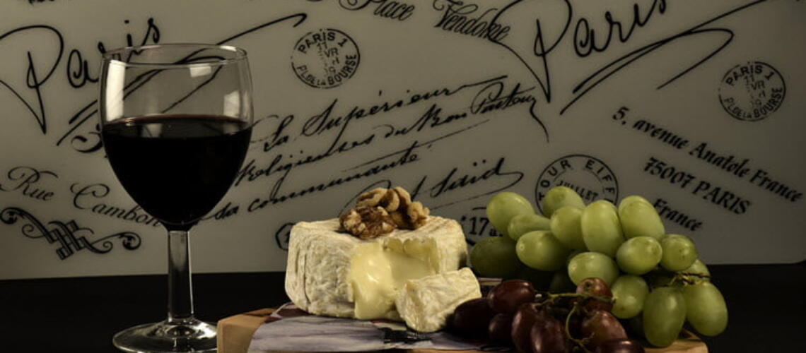 Ost og vin til dessert